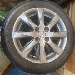 スズキ純正15インチアルミホイール付夏タイヤ、165/60R15の画像