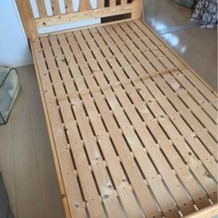 セミダブル　ベッドフレームの画像