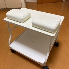 ネイルフット台　チェア　フットバス(保温付き)3点セット
の画像