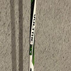 YONEX ボルトリック VOTLRIC 30 バドミントンラケットの画像