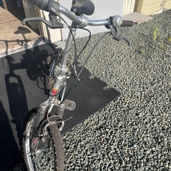 折り畳み自転車の画像