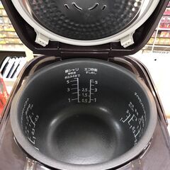 【ジャングルジャングル岩出店】【A868】炊飯器 パナソニック SR-FD101 2023年製 ★3ヶ月保証★ 中古 家電 和歌山 岩出市 紀の川市 海南市の画像