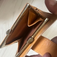 二つ折財布の画像