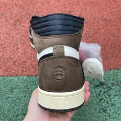 TravisScott×Air Jordan1 RETRO HIGH OG TS SP エアジョーダン1 スニーカーの画像