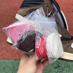 TravisScott×Air Jordan1 RETRO HIGH OG TS SP エアジョーダン1 スニーカーの画像