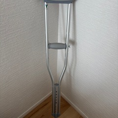 美品/松葉杖１つの画像