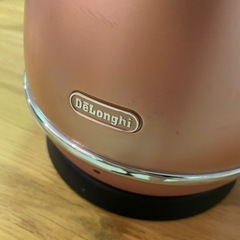 電気ポット　デロンギ 湯沸器 お湯　　の画像