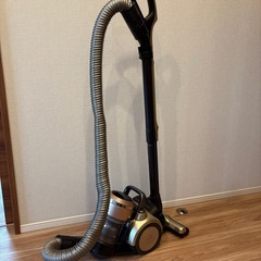 東芝　掃除機　付属品付きの画像