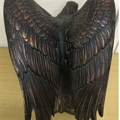鷹 置物 作者不明 12.8kgの画像