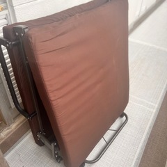 シングル折りたたみベッドの画像
