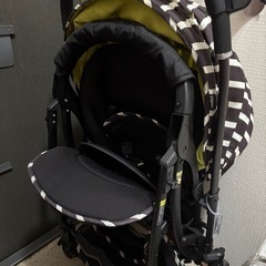 Pigeon AB型ベビーカー
の画像