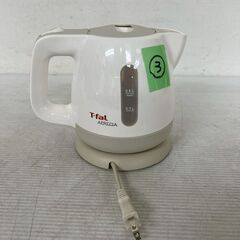ティファール 電気ケトル BF802 0.8L 1250W 白色 動作確認済 電気湯沸器 T-fal APRECIA キッチン家電 湯沸かし ③ Y2071の画像