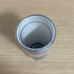ケアベアのタンブラーの画像