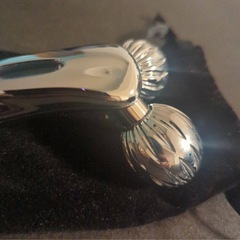 美顔ローラー Y字型+3Dデザイン EMS　美顔器　小顔ローラーの画像