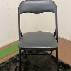 背付き折畳み椅子の画像