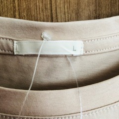 GU ノースリーブTシャツ L ベージュの画像