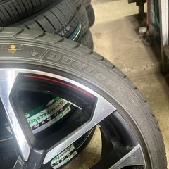 美品　夏タイヤ　アルミホイル付　 255/40R18 トヨタ　ダンロップ　の画像