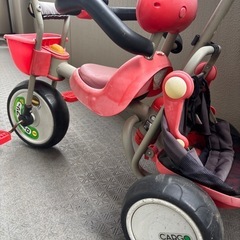手押し棒付き三輪車の画像