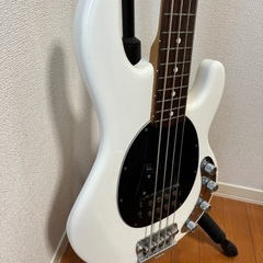 musicman stingray exの画像