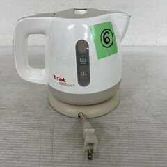 ティファール 電気ケトル BF805 0.8L 1250W 白色 動作確認済 電気湯沸器 T-fal APRECIA キッチン家電 湯沸かし ⑥ Y2074の画像