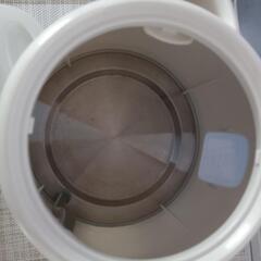 電子ケトルの画像