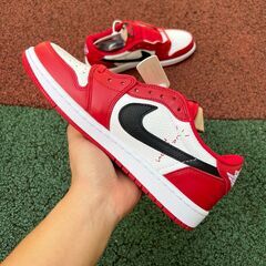 Travis Scott x Air Jordan 1 Low OG  DM7866-101の画像
