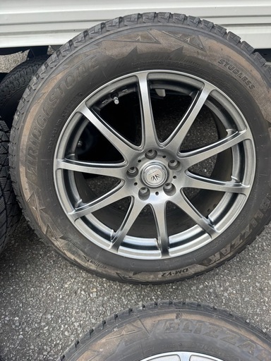 ロクサーニスポーツ 18in 7.5J +38 PCD114.3 トーヨー ウィンタートランパスTX 225/60R18 エクストレイル CX-5 CX-8