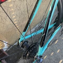 【即乗りOK】Bianchi ビアニローネ｜ライト＆ボトルホルダー付き｜お得なロードバイクの画像