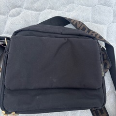 VALENTINO ROSSA ブラック ショルダーバッグの画像