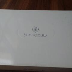 刺繍タオルシーツ　新品未使用　YUMI KATSURA　箱付きの画像