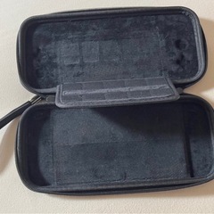 Nintendo Switch 有機EL用 持ち運び用 収納ケース の画像