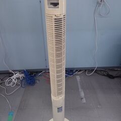 受付14日まで　タワー型扇風機の画像