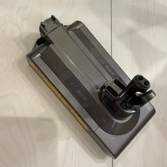 ダイソンV10 本体＋バッテリー【ジャンク品】の画像