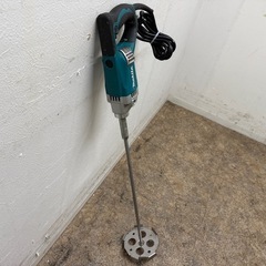マキタ　ｍaｋita　かくはん機　ミキサー　攪拌機　混ぜ機　電動工具　２０２２年製　ＵＴ１３０５の画像
