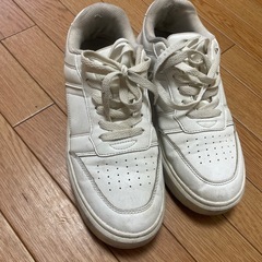 スニーカーの画像