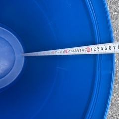ポリタンク(プラスチックドラム) 蓋付き　 大容量200L の画像
