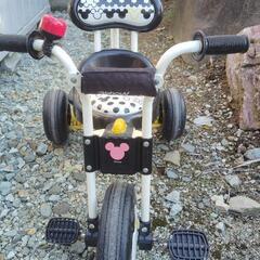 三輪車の画像