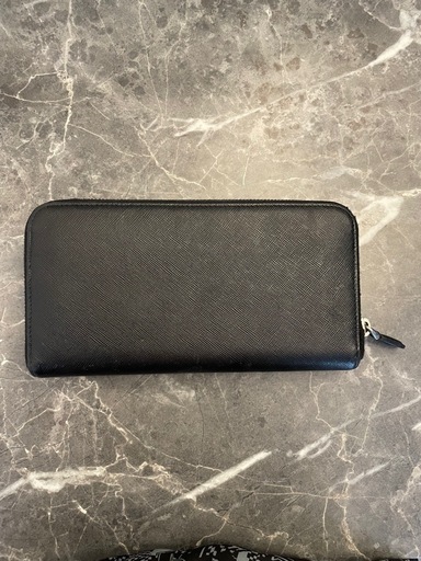 【PRADA】財布