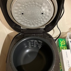 タイガー　圧力炊飯器　3合
の画像
