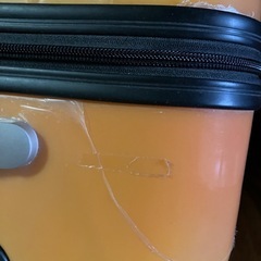 スーツケースの画像