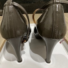卑弥呼 HIMIKO パンプス グレー 24.5センチ 　の画像