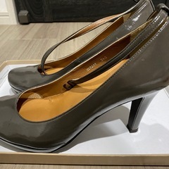 卑弥呼 HIMIKO パンプス グレー 24.5センチ 　の画像