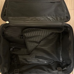 キャリーケースの画像