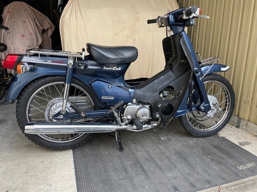 美車　スーパーカブ90 距離が少ない　 乗って帰れます。
ピカピカ　セル付き