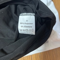 レディース　オフショルダーシャツの画像
