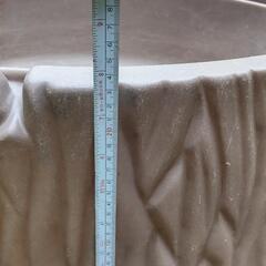 砂場の入れ物（プーさんの切り株）の画像