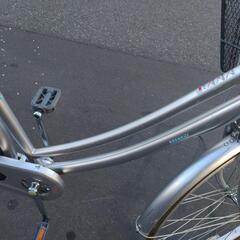 27インチ 🚲 中古 自転車 12,800円 🔁3段切替 🔑鍵新品 💡ライト付 新規防犯登録料コミ 897の画像
