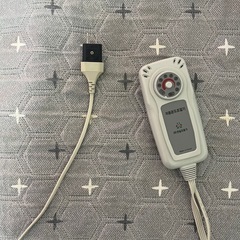 Hanil 医療機 フリーボルト 電気毛布（海外対応 110V/220V） シングルサイズ・クロス柄あり の画像