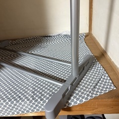 8/13、8/14まで　押入れ用ハンガーラックの画像