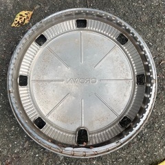 トヨタ　クラウン　ステンレス　ホイールカバー　※15インチ？の画像